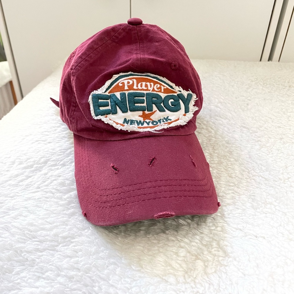 Adjustable cap